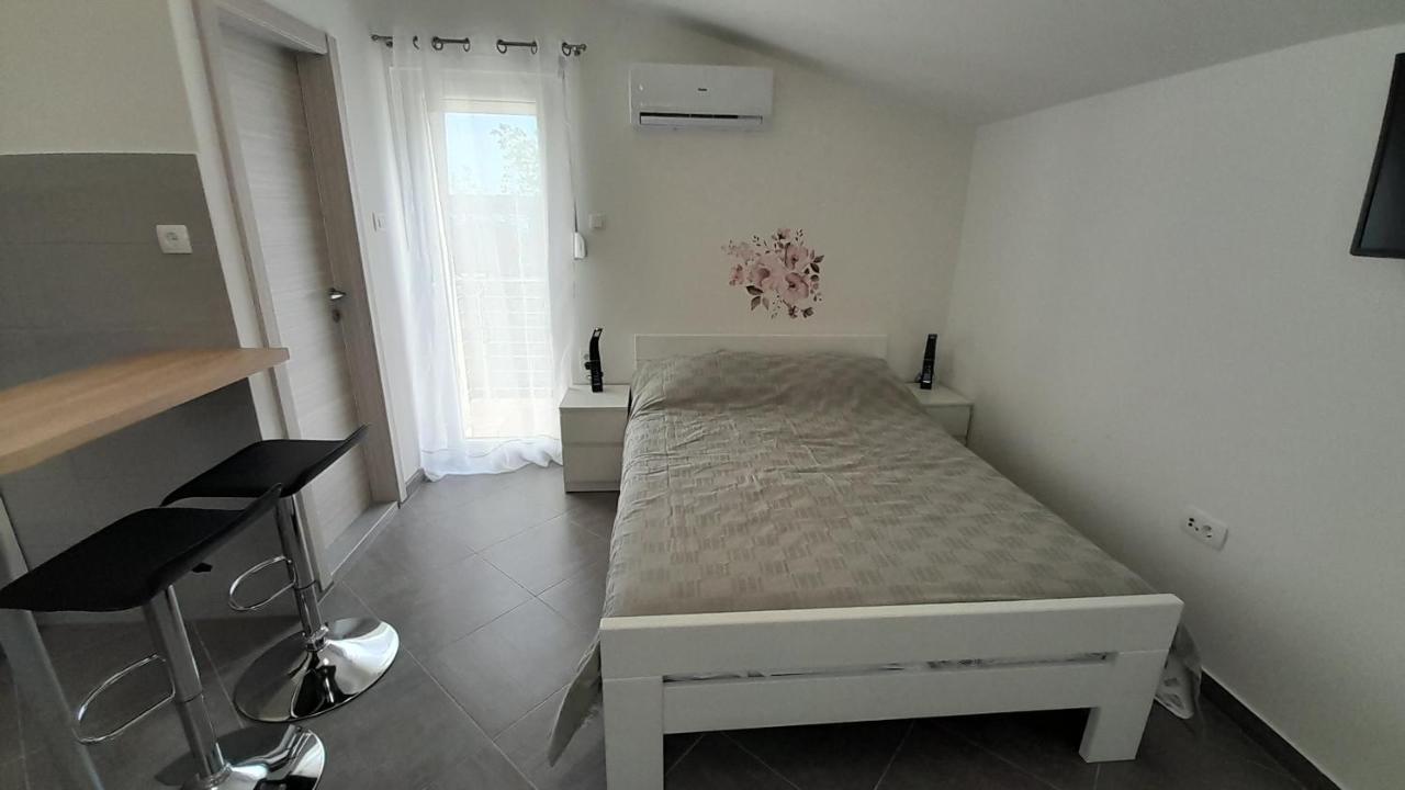 Studio B&P Kaštela Exterior foto